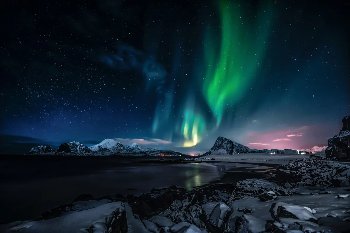Common Mistakes When Hunting Auroras in the UK (and How to Avoid Them)
