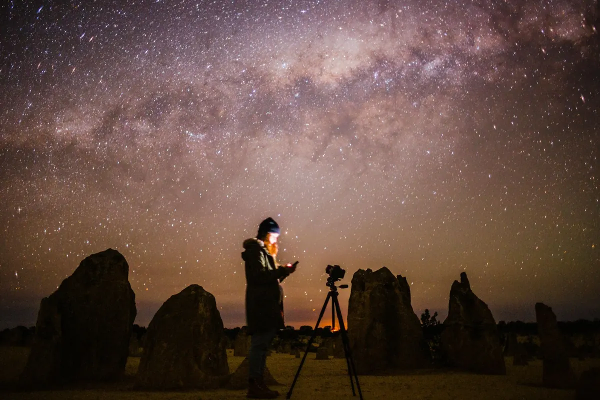 How to Photograph the Aurora from the UK: Camera Settings and Planning